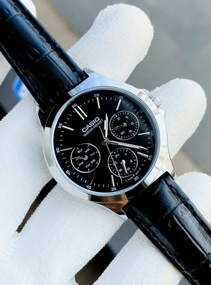 Montre CASIO Femme - LTP-V300L-1AUDF - Bracelet Noir En Cuir Véritable - Résistante à l'eau - 12 Mois De Garantie