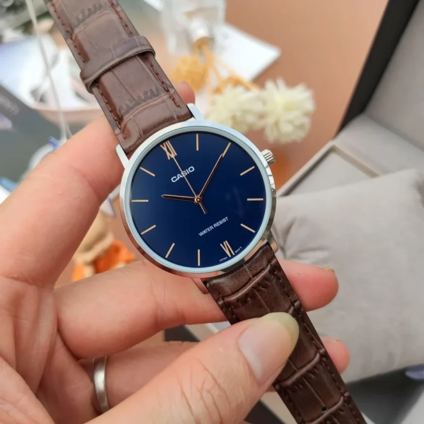 aiwatch_LTP-VT01L-2BUDF - Montre-Bracelet Femme - Casio LTP-VT01L-2BUDF - Bracelet Brun En Cuir Véritable