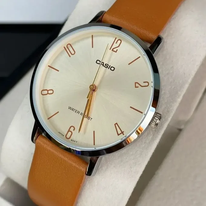 Montre Femme Casio - LTP-VT01L-5BUDF - Bracelet en cuir kaki - Verre minéral - Affichage analogique