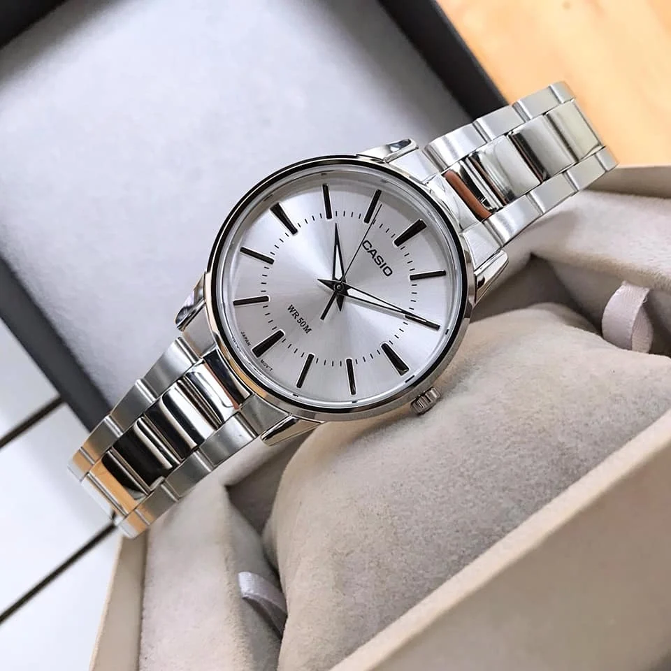 aiwatch_MTP-1303D-7AVDF - Montre CASIO Homme -  MTP-1303D-7AVDF - Bracelet Gris En Acier Inoxydable - Cadran Blanc - 12 Mois De Garantie