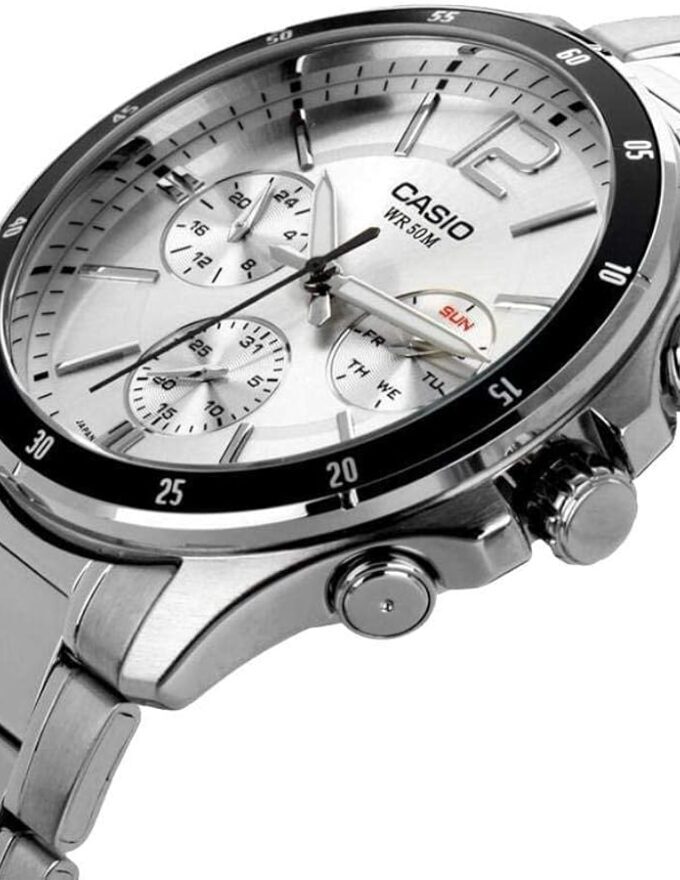 Montre CASIO Homme - Bracelet Gris En Acier Inoxydable - Cadran Blanc - 12 Mois De Garantie - MTP-1374D-7AVDF
