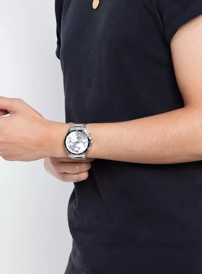 Montre CASIO Homme - Bracelet Gris En Acier Inoxydable - Cadran Blanc - 12 Mois De Garantie - MTP-1374D-7AVDF