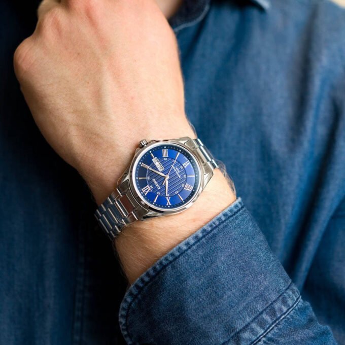 aiwatch_MTP-1384D-2AVDF - Montre Casio Homme - MTP-1384D-2AVDF - Bracelet Gris En Acier Inoxydable - Résistante À L'Eau - 12 Mois De Garantie