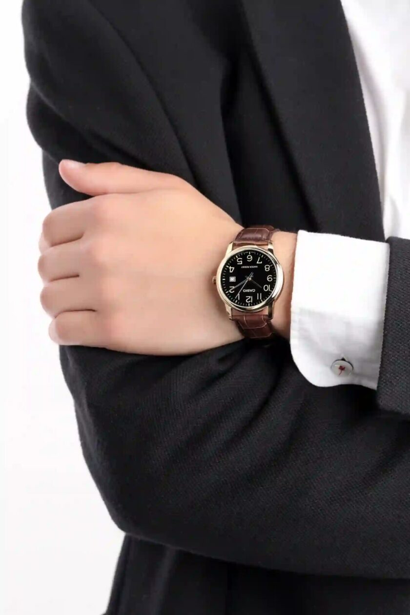 aiwatch_MTP-V002GL-1BUDF - Montre Homme Casio MTP-V002GL-1BUDF - Bracelet en cuir marron - Affichage analogique - Résistant à l'eau