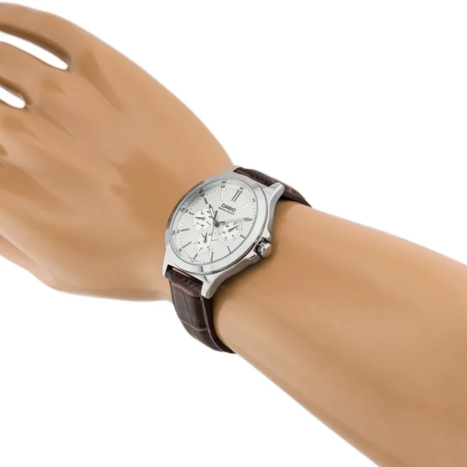 Casio Montre Homme - MTP-V300L-7AUDF - Bracelet en cuir marron - Résistant à l'eau