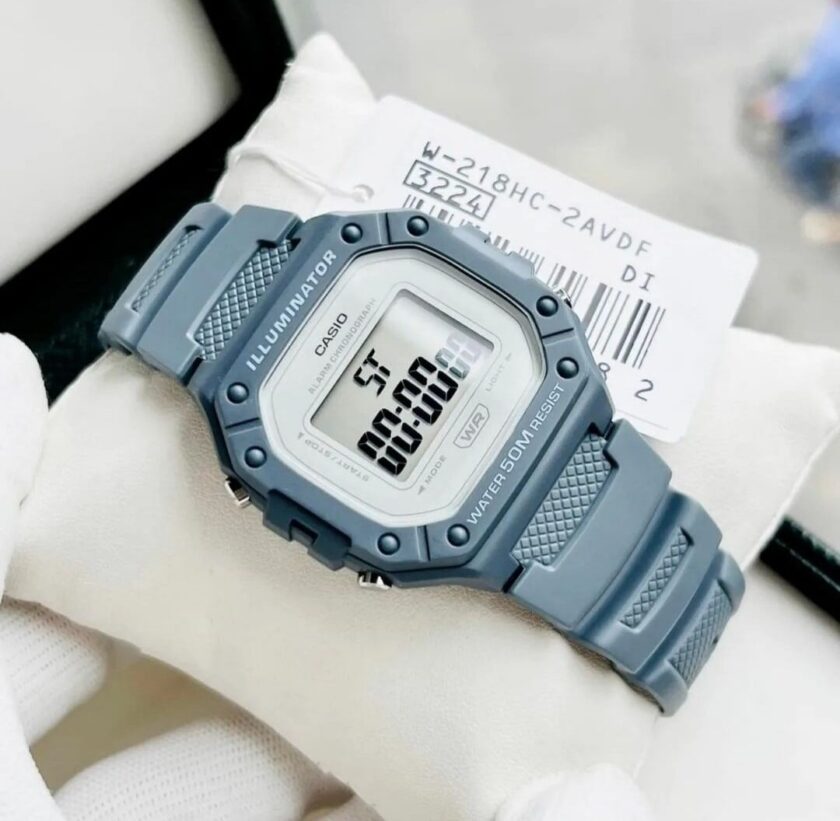 aiwatch_W-218HC-2AVDF - Montre Unisexe Casio Vintage Numérique W-218HC-2AV - Bracelet Bleu En Résine - Résistance à l'eau 5 ATM