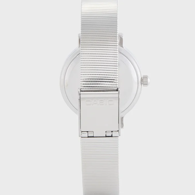 Montre Femme Casio LTP-B170D-4BVDF – Acier Inoxydable, Bracelet Maille, Verre Minéral, Etanche 50m, Précision ±20s/mois, Autonomie 3 ans – Argenté