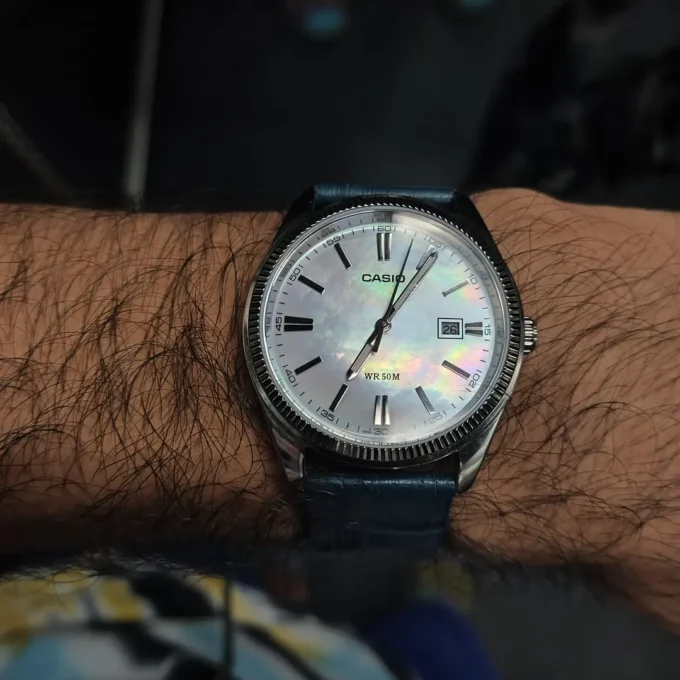 Montre Classique Homme - Casio MTP-1302DS-7AVDF - Acier Inoxydable, Bracelet Métal, Cadran Blanc, Étanche 50m - Référence MTP-1302DS-7AVDF