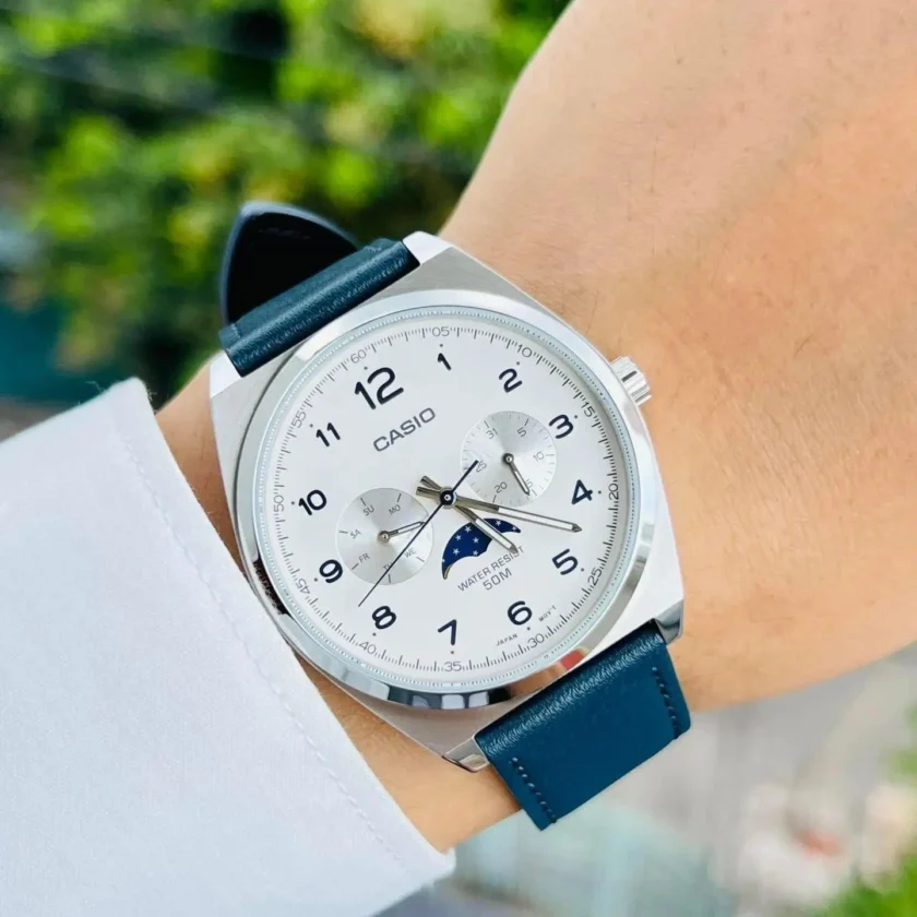 montre homme casio mtp m300l 7avdf bracelet en cuir bleu affichage analogique résistant à l'eau