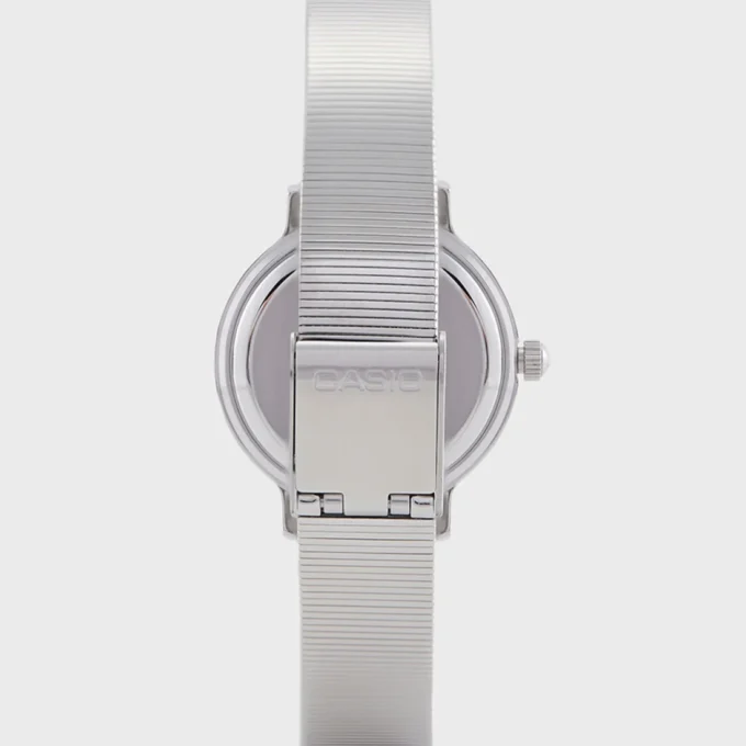 Montre Femme Casio LTP-B170D-7BVDF - Quartz, Boîtier Acier Inoxydable 35 mm, Verre Minéral, Etanche 5 ATM - Argent