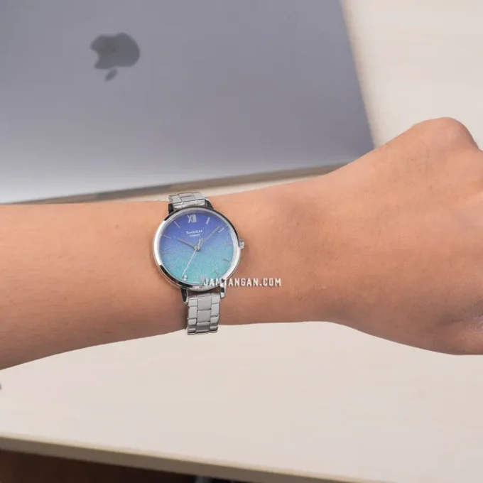 Montre Femme Casio Sheen - SHE-4548D-2AUDF - Bracelet Gris En Acier Inoxydable - Résistance à l'eau 50 Mètres