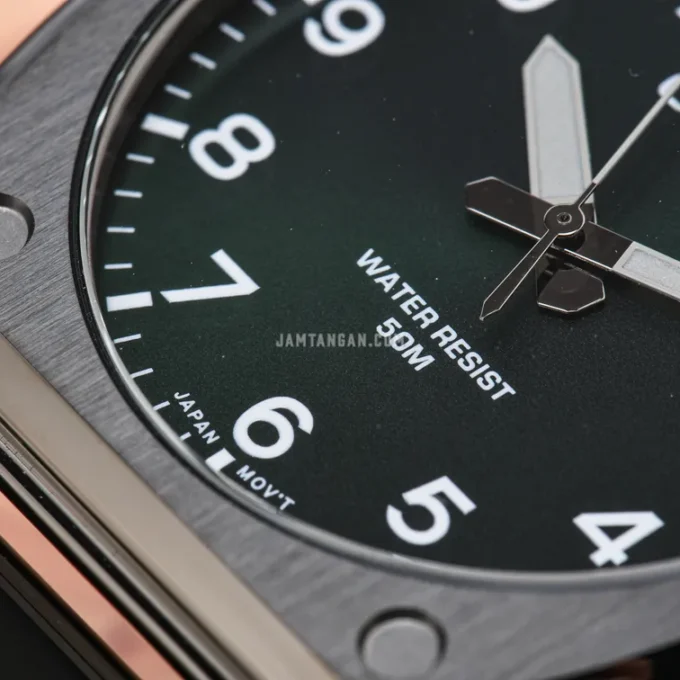 Montre Casio Homme MTP-E730B-3AVDF – Quartz, Étanche 50m, Bracelet Acier Inoxydable, Cadran Vert, Design Élégant – Référence MTP-E730B-3AVDF