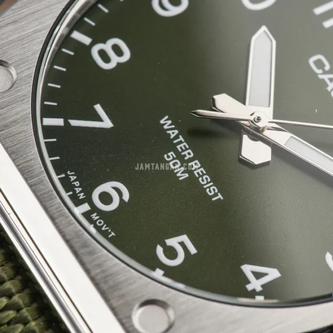 Montre Casio Homme Chronographe Acier Inoxydable, Étanche, Bracelet Métal, Affichage Analogique-Numérique, Vert - Référence MTP-E730C-3AVDF