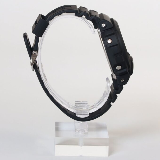 Montre Casio G-Shock Homme DW-6900WD-1DR – Résistante aux chocs, Étanche 200m, Chronomètre, Alarme – Résine – Noir – Référence DW-6900WD-1DR