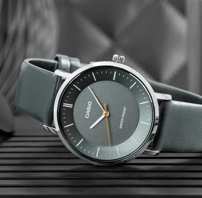 Montre Casio Enticer Homme Cadran Gris Analogique - Acier Inoxydable - Gris - MTP-VT04L-8EDF