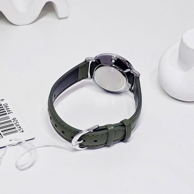 Montre Analogique Casio LTP-VT03L-3B pour Femme, Minimaliste, Bracelet en Cuir Vert, Cadran Beige Concave, 3 aiguilles - LTP-VT03L-3BDF