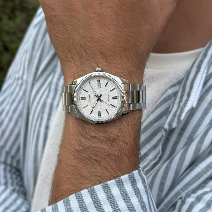 Montre Casio MTP-1302DA-7AVDF - Homme - Classique Quartz Précis, 50m Étanche, 3 Ans Pile, Date - Acier Inox - Argent - MTP-1302DA-7AVDF