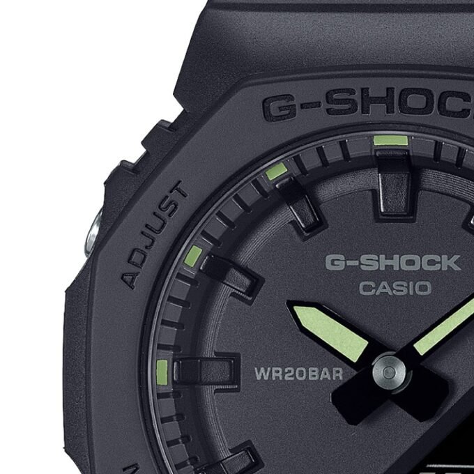 Montre Casio GMA-P2100SA-1A2DR - Analogique et Numérique - Affichage 24h/AM-PM, Chronographe, 5 Alarmes, Calendrier Automatique, Éclairage LED Super Illuminator, Résistant aux Chocs - Noir - Référence GMA-P2100SA-1A2DR