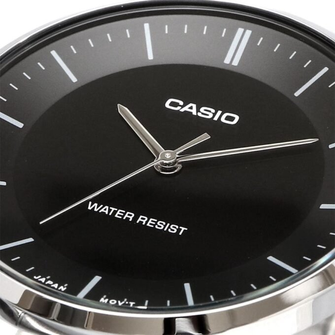 Montre homme Casio MTP-VT04D-1EDF – Acier inoxydable, 46×40 mm, verre minéral, bracelet métal, étanche, autonomie 3 ans, référence MTP-VT04D-1EDF