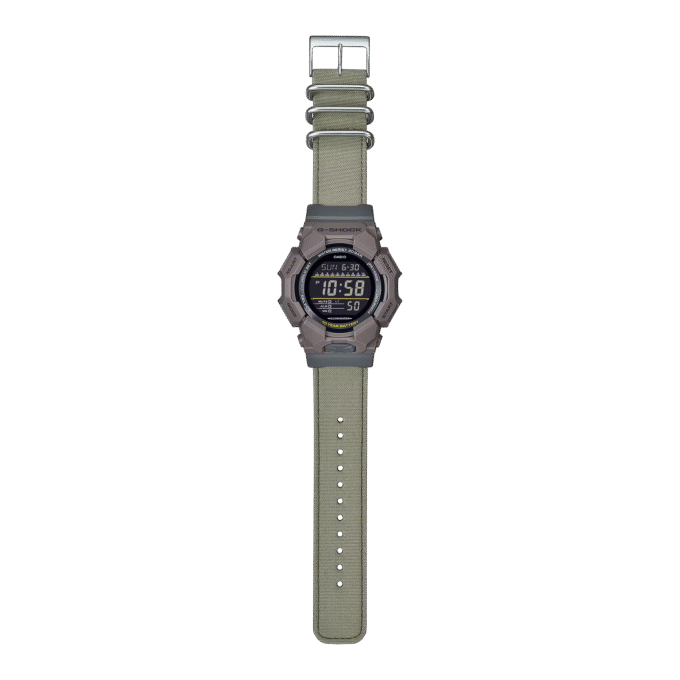 Montre Sport Homme Casio G-Shock GD-010CE-5DR – Carbone Synthétique, Quartz Japonais, Étanche 200m, Bracelet Tissu – Marron – Référence GD-010CE-5DR