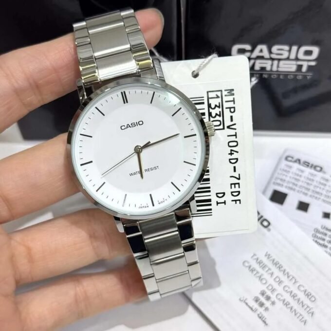 Montre Analogique Casio Pour Homme, Minimaliste, Bracelet en Acier Gris, Cadran Blanc Concave, 3 Aiguilles - MTP-VT04D-7EDF