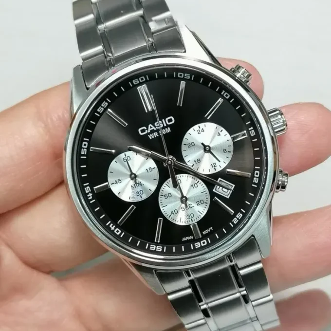 Montre Classique Homme Casio MTP-E515D-1AVDF – Acier Inoxydable, Bracelet Métal, Étanche, Design Élégant – Argenté – Chronographe - MTP-E515D-1AVDF