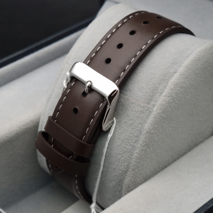 Montre Homme Casio - Bracelet en cuir marron - Affichage analogique - Résistant à l'eau - MTP-1314L-7AVDF