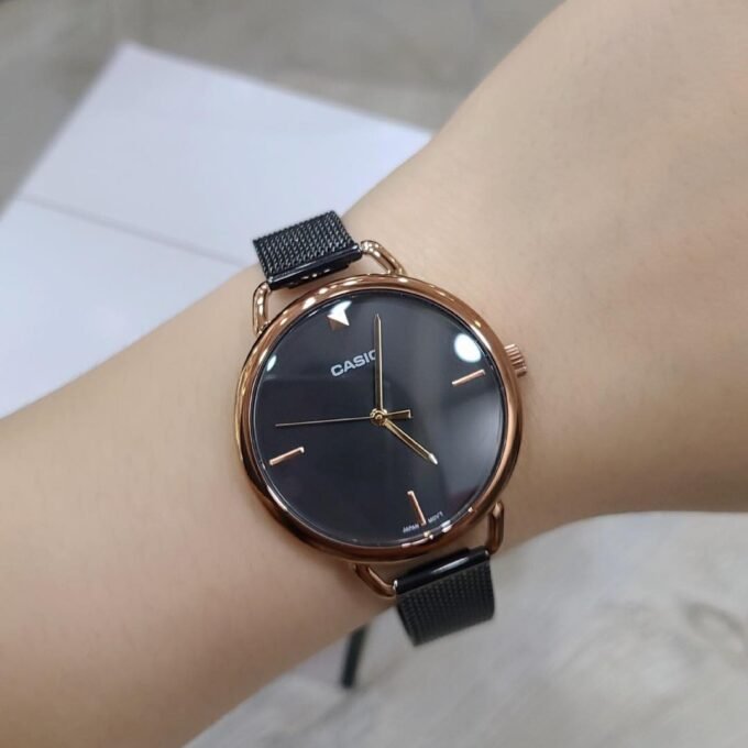 CASIO LTP-E415MBR-1CDF Montre Pour Femmes - Noir/Or Rose