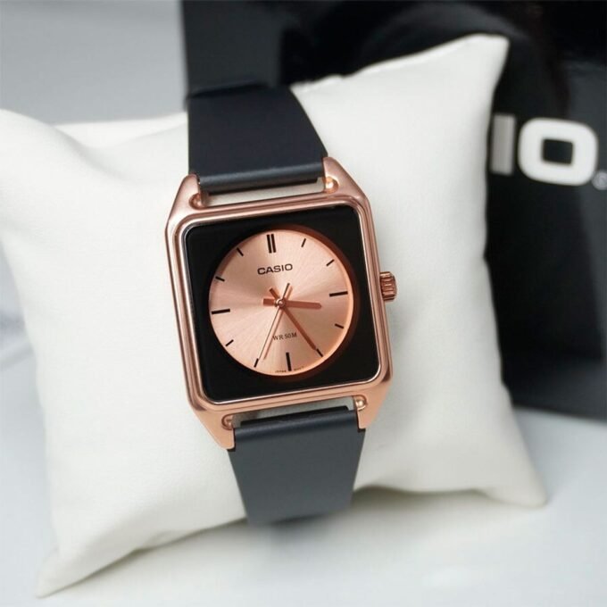 montre homme casio aluminium, résine, verre minéral résistance à l’eau 50m, précision ±20s/mois marron mtp b170 5evdf