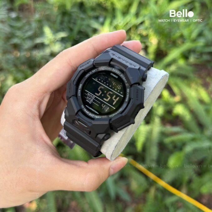 Montre G-SHOCK Homme Super Illuminator, Heure Universelle, Chronomètre, Compte à rebours, 5 Alarmes, Calendrier, Format 12/24h - GD-010-1A1DR