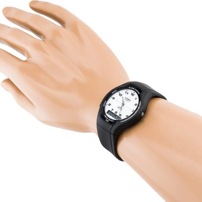 Montre CASIO Unisexe - Bracelet Noir En Resine - Cadran Blanc - Boitier En Resine - 12 Mois De Garantie - AW-90H-7BVDF