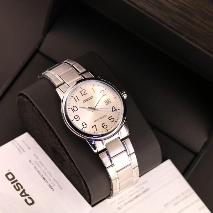 Montre Homme Casio - MTP-V002D-7BUDF - Bracelet en Acier Inoxydable - Argent