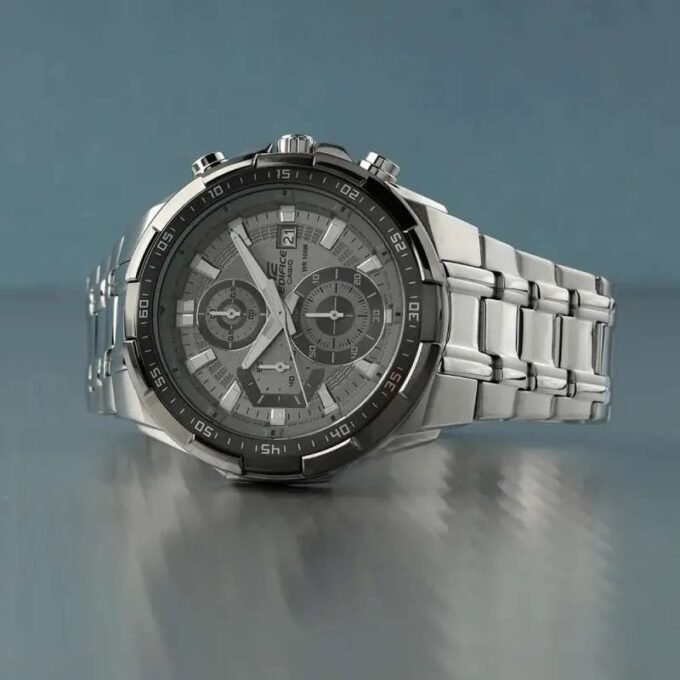 Montre Chronographe Classique Casio EFR-539DE-8AVUDF - 10 ATM, 2 Ans Batterie, ±20s/Mois, 1/10e Sec - Acier Inox/Alu - Gris Ionique - EFR-539DE-8AVUDF