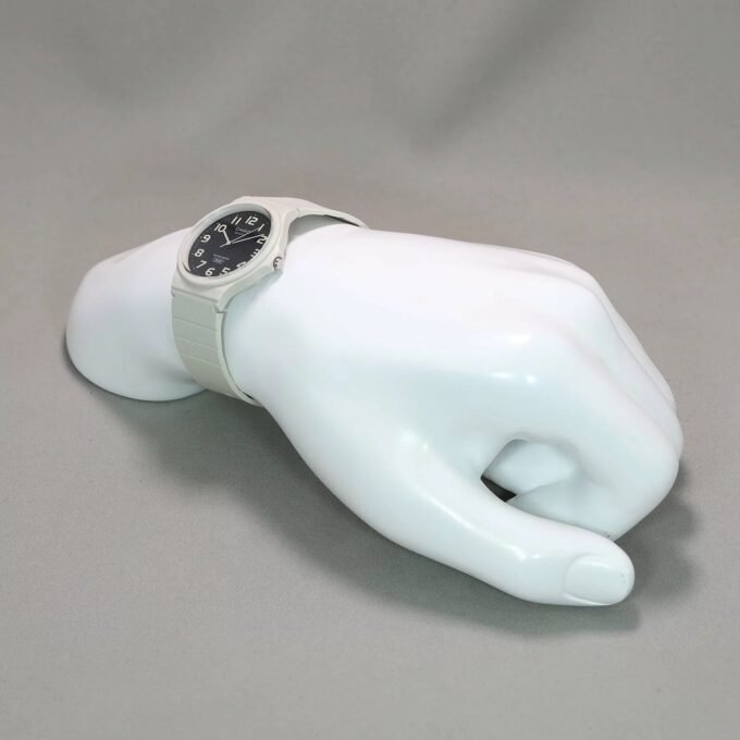 Montre Jeunesse Casio - MQ-24UC-8BDF - Bracelet en résine blanc - Affichage analogique - Résistant à l'eau