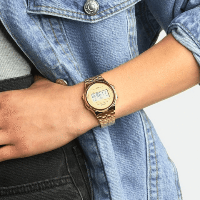 Casio Montre Homme A171WEG-9ADF - Bracelet en Acier Inoxydable - Or