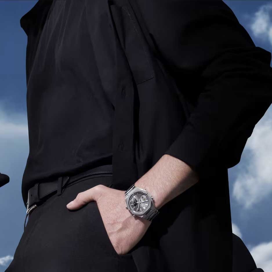 montre-connectee-homme-casio-–-acier-inoxydable-quartz-japonais-bluetooth-etanche-100m-verre-saphir-bracelet-metal-avec-fermoir-triple-chronographe-heure-mondiale-alarme-compte-a-rebours-super-illuminator-led-autonomie-2-ans-–-argente-–-reference-a-preciser-ecb-s10d-8adf-ecb-s10d-8adf