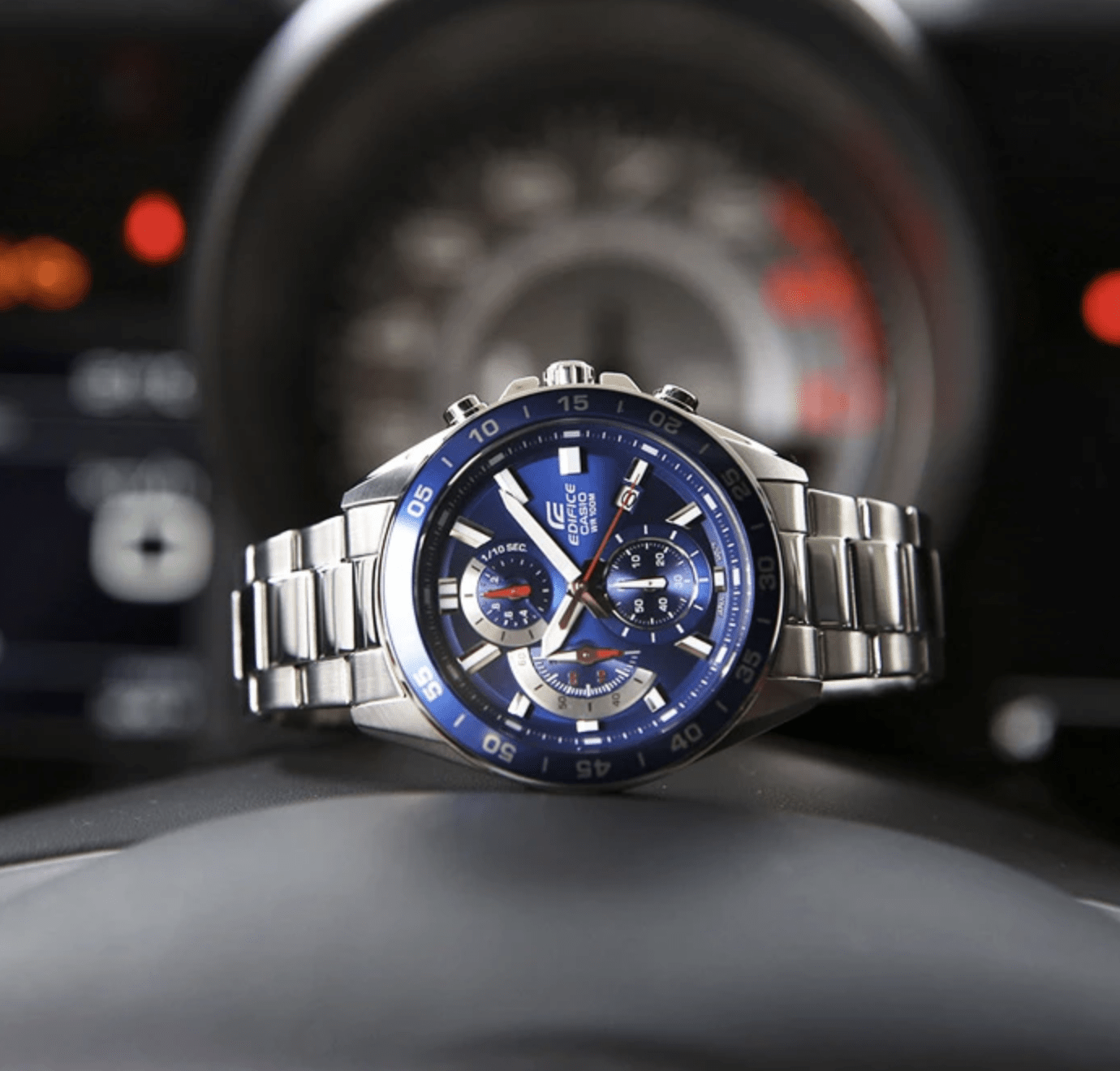 montre-casio-homme-efv-590d-2avudf-bracelet-gris-en-acier-inoxydable-resistante-a-leau-12-mois-de-garantie-efv-590d-2avudf