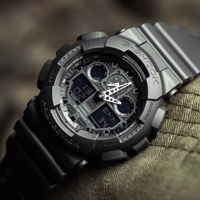 Montre Homme Casio G-Shock -GA-100-1A1DR - Montre Analogique-Numérique - Résistant à l'eau