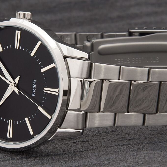 Montre CASIO Homme - MTP-1303D-1AVDF - Bracelet Gris En Acier Inoxydable - Résistante à l'eau - 12 Mois De Garantie