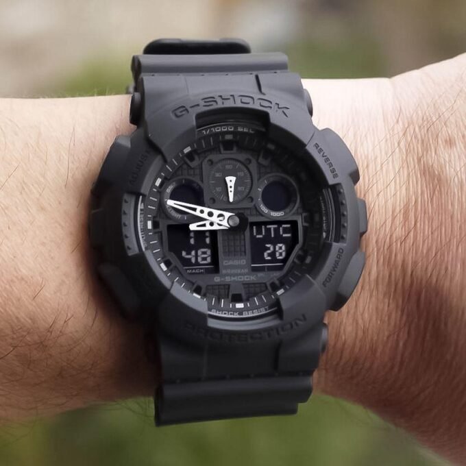 Montre Homme Casio G-Shock -GA-100-1A1DR - Montre Analogique-Numérique - Résistant à l'eau