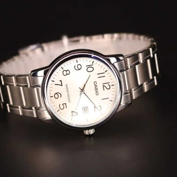 Montre Homme Casio - MTP-V002D-7BUDF - Bracelet en Acier Inoxydable - Argent