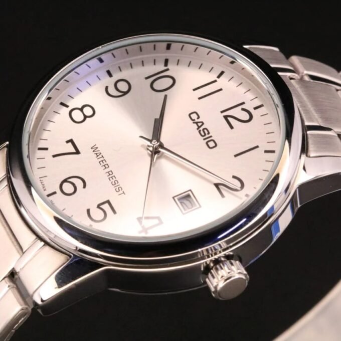 Montre Homme Casio - MTP-V002D-7BUDF - Bracelet en Acier Inoxydable - Argent