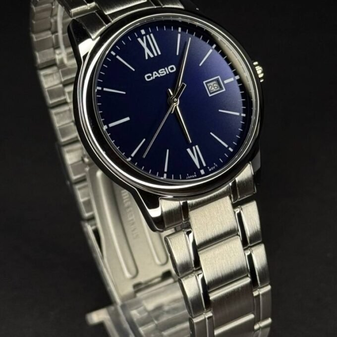 Montre Homme Casio MTP-V002D-2B3UDF - Bracelet en acier inoxydable - Argent