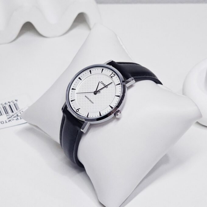 Montre analogique femme Casio Enticer – cadran blanc, bracelet cuir, style élégant, référence LTP-VT04L-7A2DF – Montres – Blanc