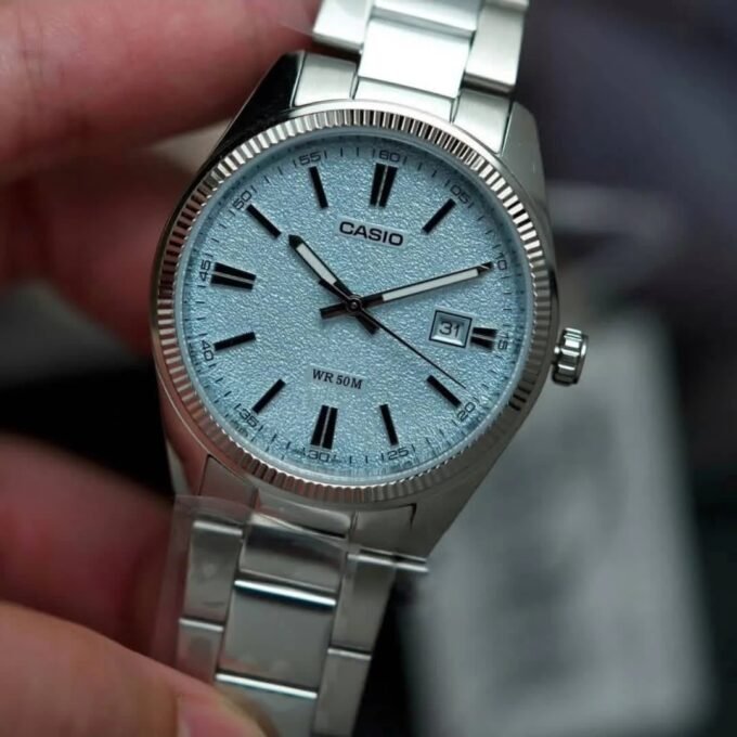 Montre Classique Casio MTP-1302DA - Homme - Cadran Analogique, Affichage Date, Étanche 50m - Acier Inoxydable - Noir - MTP-1302DA-2A2VDF