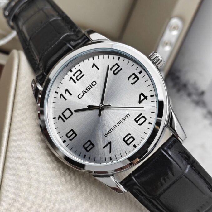 Montre Homme Casio - MTP-V001L-7BUDF - Bracelet en Cuir noir - Affichage analogique - Résistant à l'eau