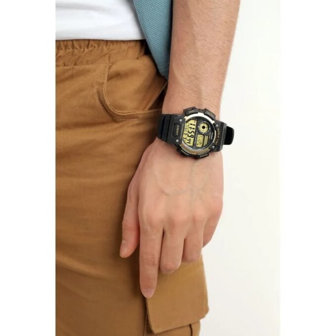 Montre CASIO Homme - AE-1400WH-9AVDF - Bracelet Noir En Résine - Résistante à l'eau - 12 Mois De Garantie