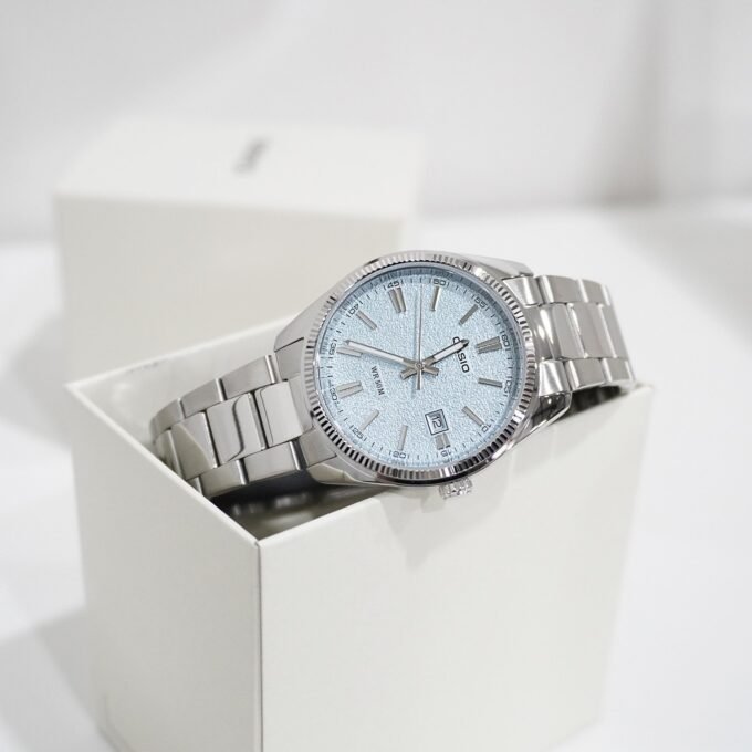 Montre Classique Casio MTP-1302DA - Homme - Cadran Analogique, Affichage Date, Étanche 50m - Acier Inoxydable - Noir - MTP-1302DA-2A2VDF