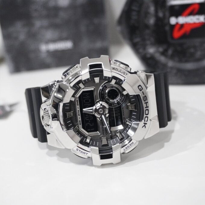Montre Classique GM-700-1ADR - Résine Bio-sourcée, Résistance 200m, Chronomètre, Alarmes - Bracelet Résine - Noir - GM-700-1ADR