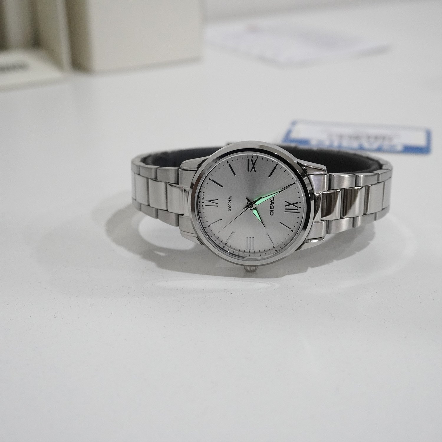 Montre-Classique-CASIO-Femme-Quarz-Etanche-Design-Elegant-Boitier-Fin-Acier-LTP-1303DD-7AVDF-LTP-1303DD-7AVDF